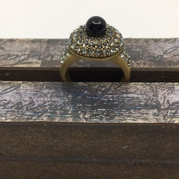 Heidi Daus size 11 3/4 Bold & Beautiful Statement Ring Brushed Gold Tone Black - Picture 2 of 16